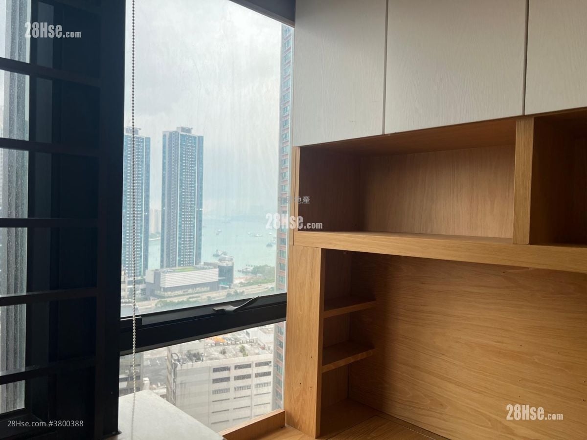 Chelsea Court Sell 2 Bedrooms , 1 Bathroom 450 ft²