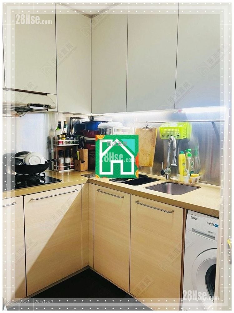 丽港城 售盘 3 房 , 2 浴室 687 平方尺