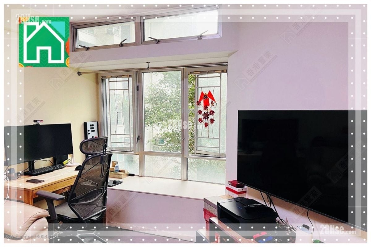 丽港城 售盘 3 房 , 2 浴室 687 平方尺