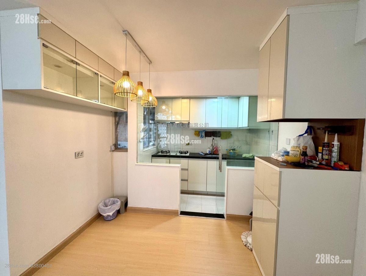 Whampoa Garden Rental 2 Bedrooms , 1 Bathroom 466 ft²