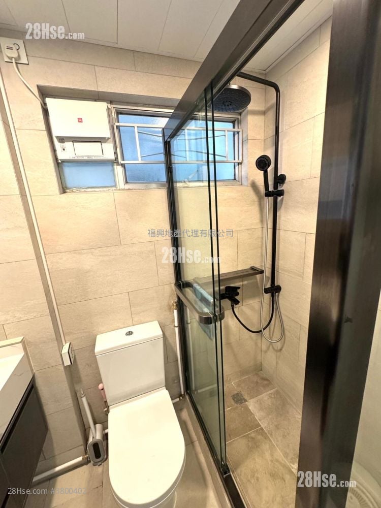 Whampoa Garden Rental 2 Bedrooms , 1 Bathroom 466 ft²