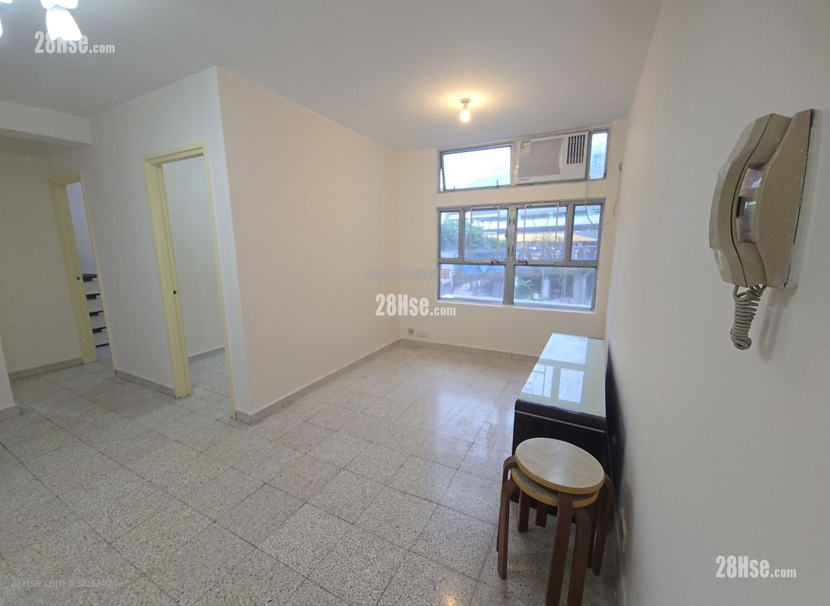 King Ming Court Sell 554 ft²