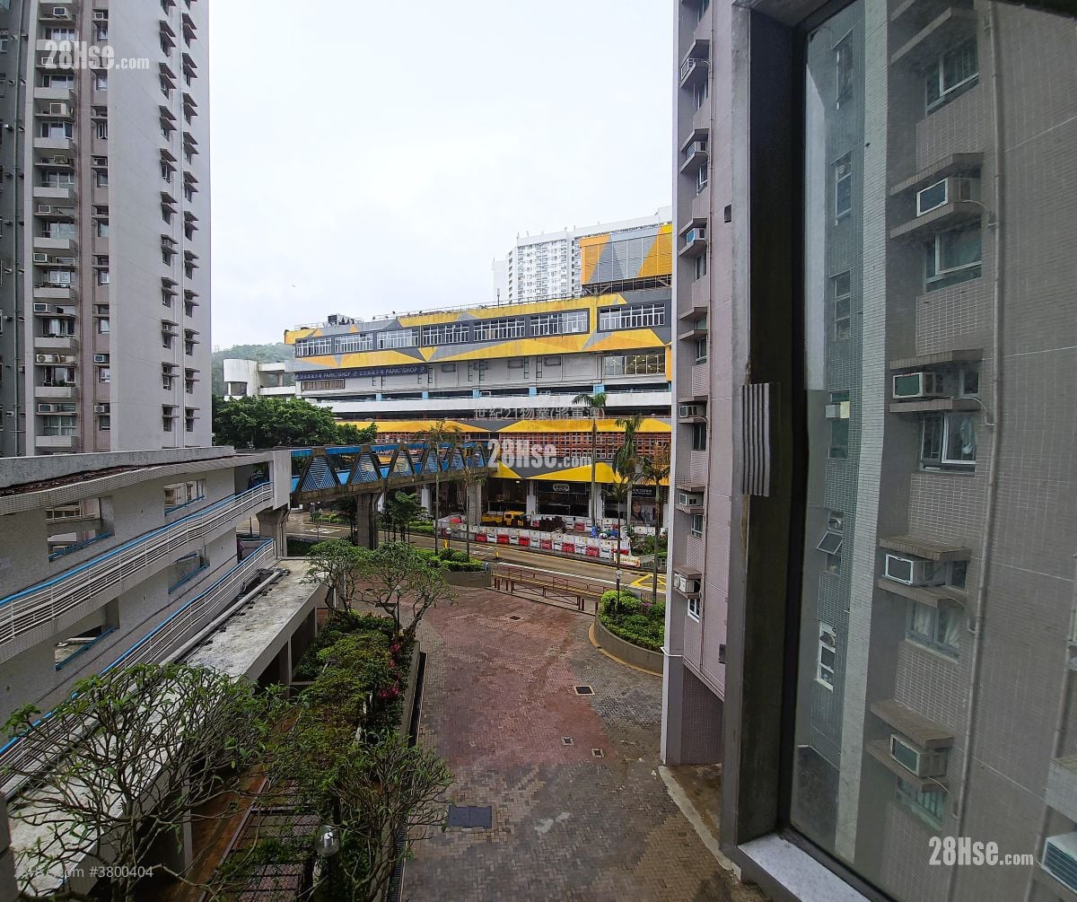 King Ming Court Sell 554 ft²