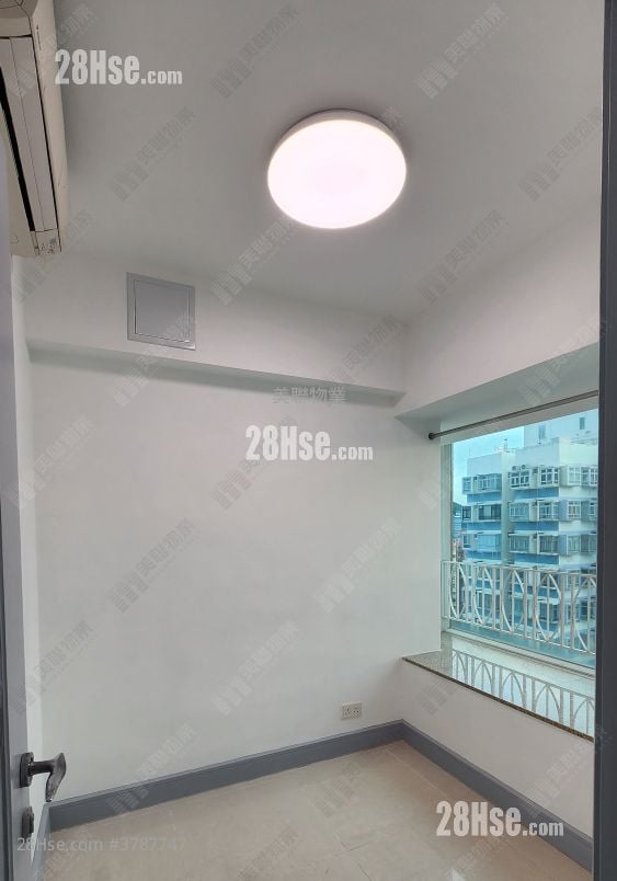 睡房 1: 雍雅轩 售盘 2 房 , 1 浴室 450 平方尺