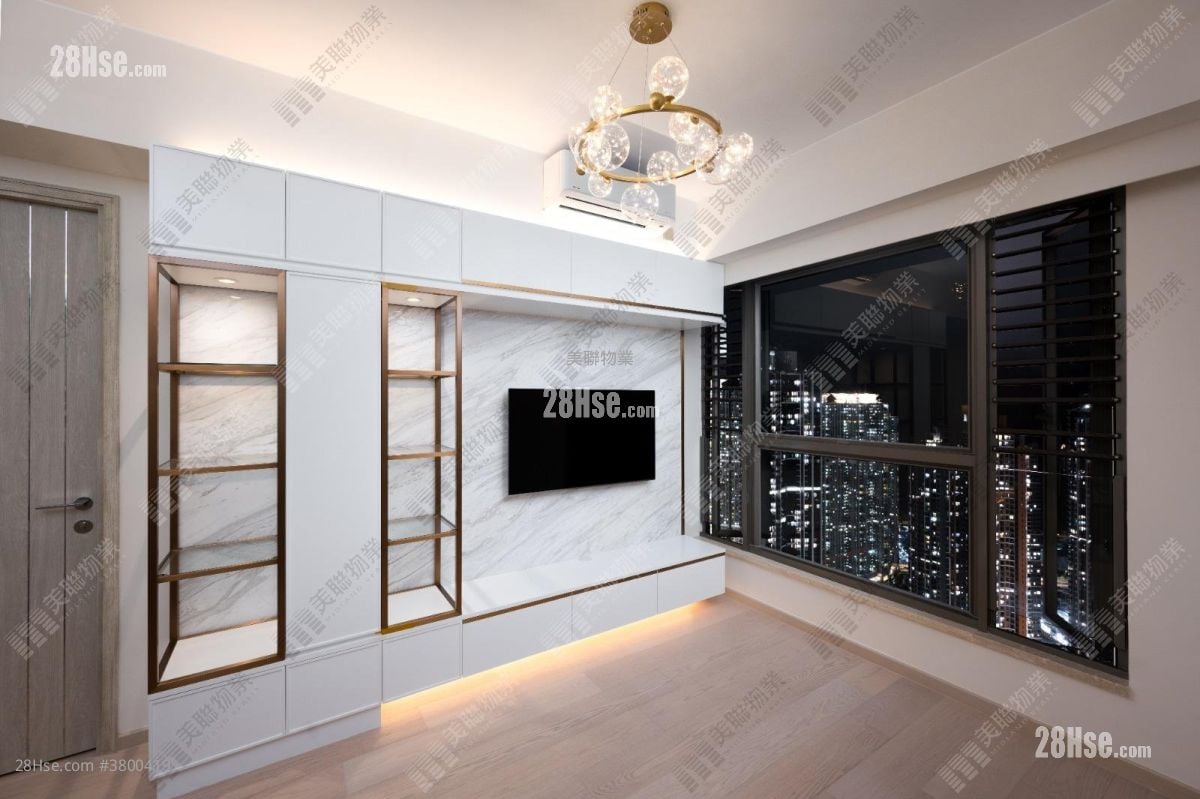 Sea To Sky Sell 2 Bedrooms , 1 Bathroom 473 ft²