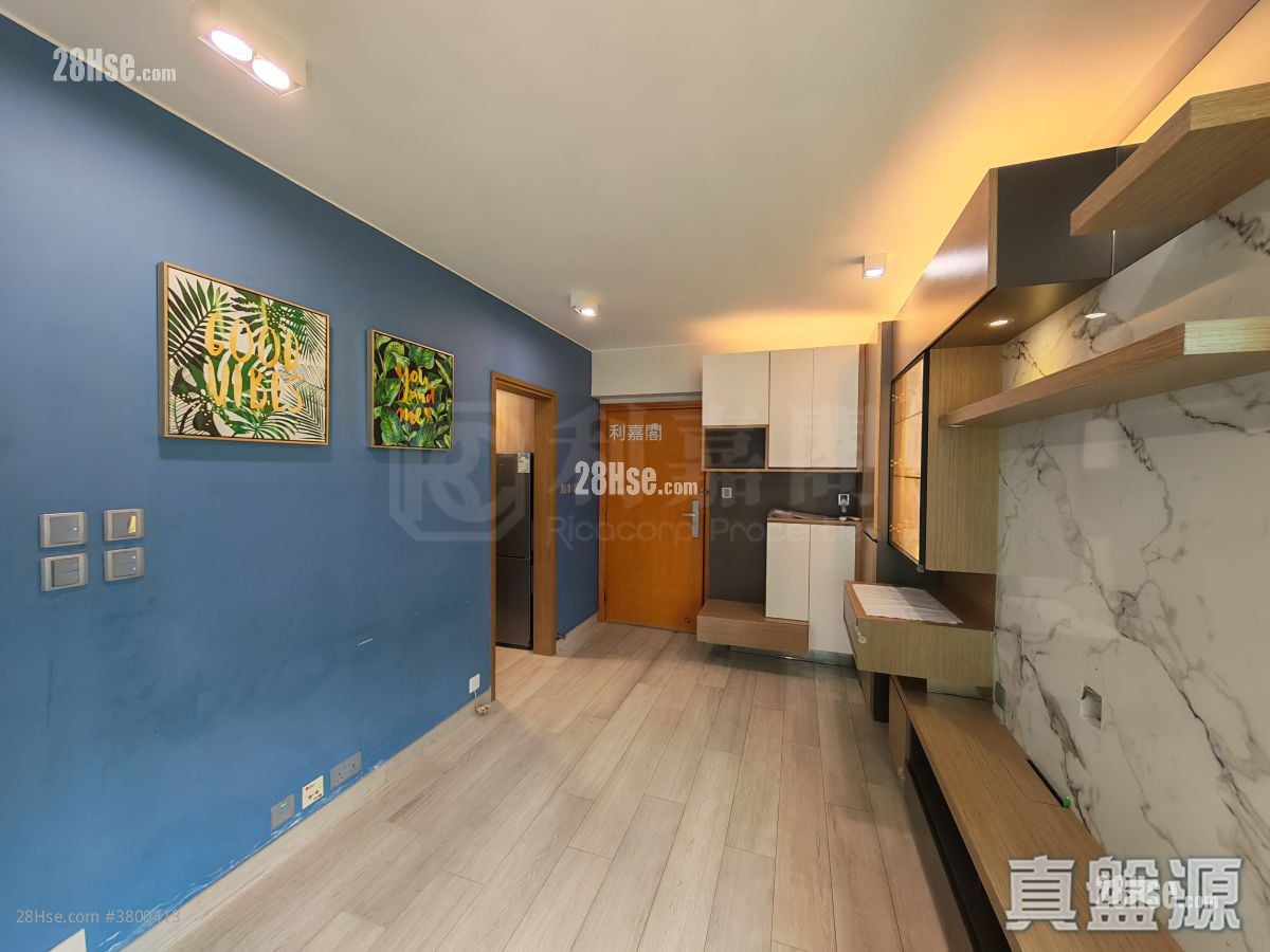 Yoho Town 售盘 2 房 422 平方尺