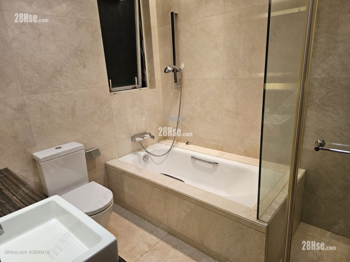 Peak One Rental 3 Bedrooms , 2 Bathrooms 1,027 ft²