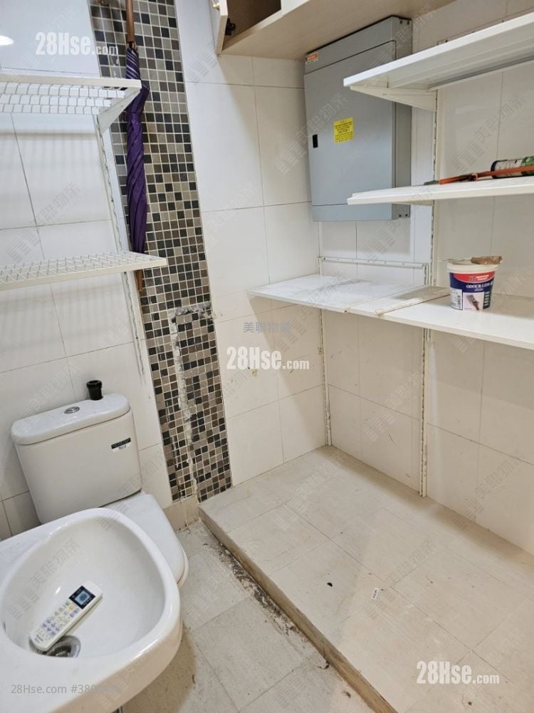 Peak One Rental 3 Bedrooms , 2 Bathrooms 1,027 ft²