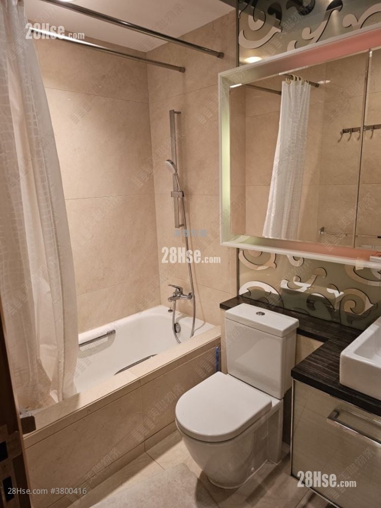 Peak One Rental 3 Bedrooms , 2 Bathrooms 1,027 ft²