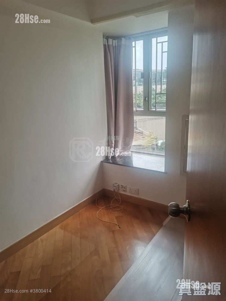 Yoho Town 售盘 2 房 422 平方尺