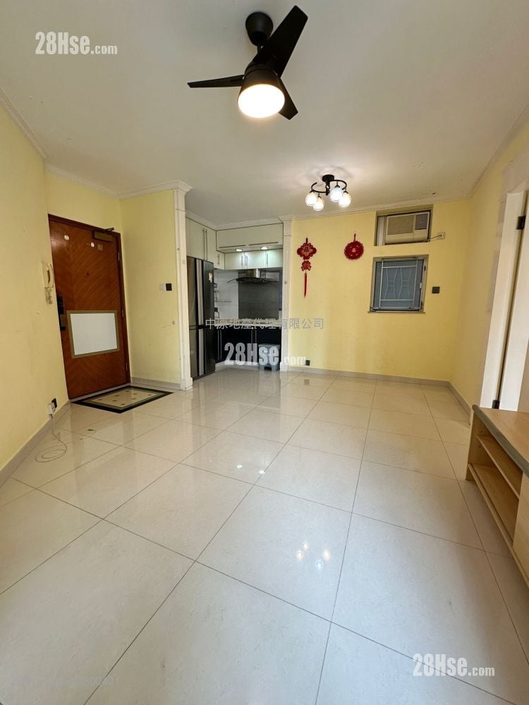 Discovery Park Rental 3 Bedrooms , 2 Bathrooms 581 ft²