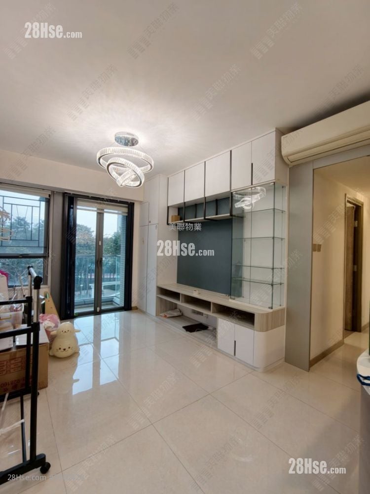 映日湾 租盘 4 房 , 2 浴室 690 平方尺