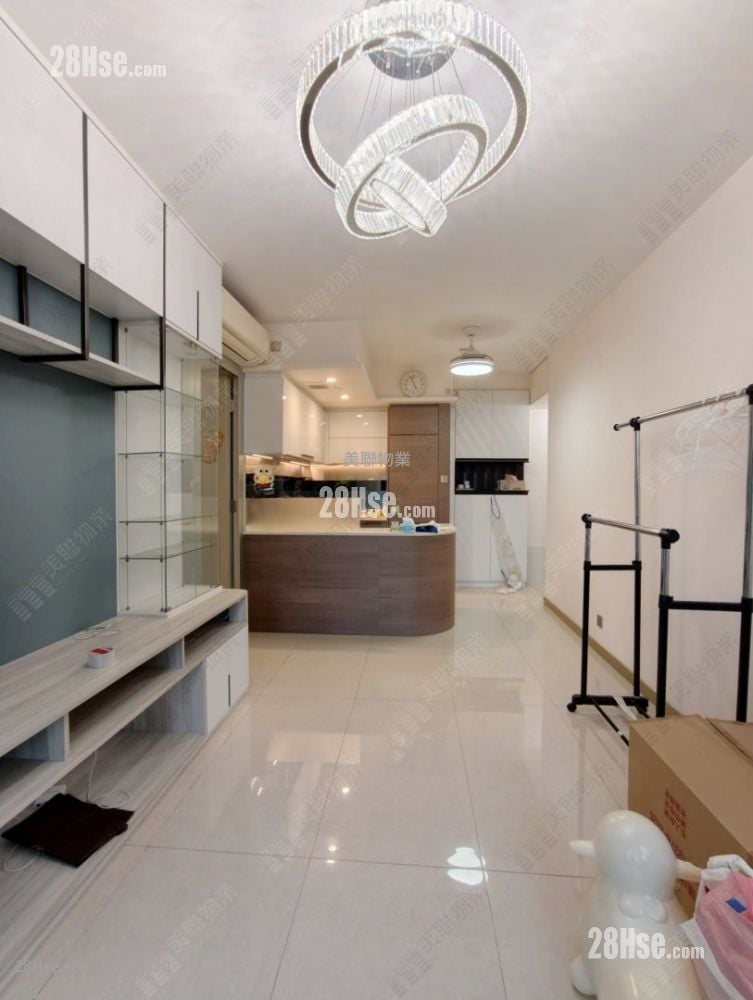 映日湾 租盘 4 房 , 2 浴室 690 平方尺