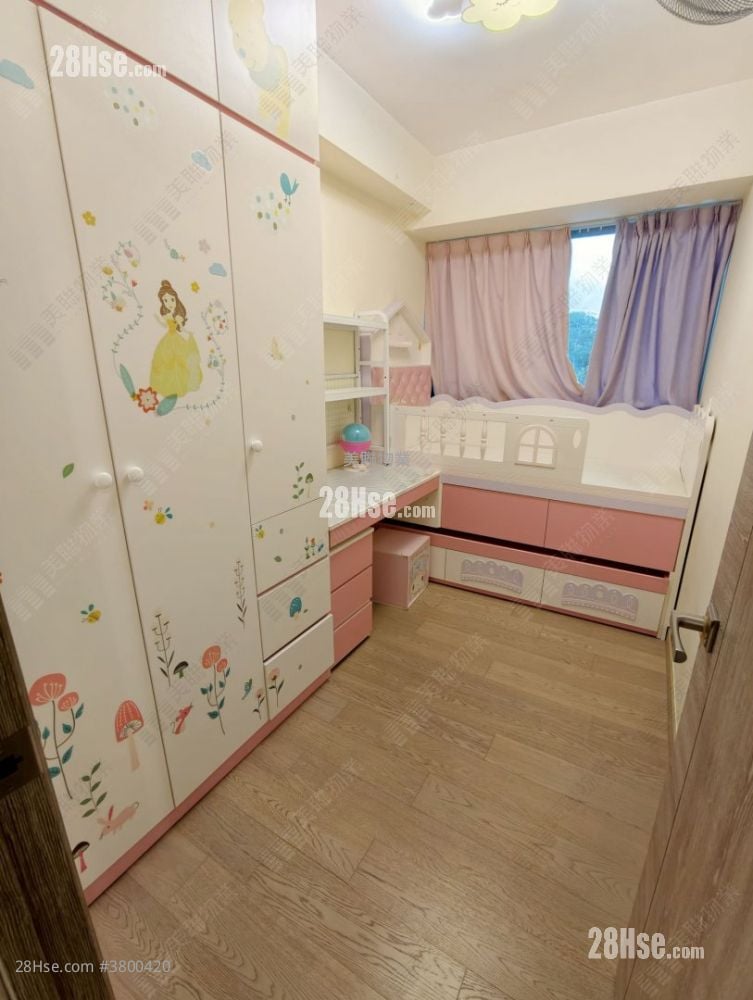 映日湾 租盘 4 房 , 2 浴室 690 平方尺