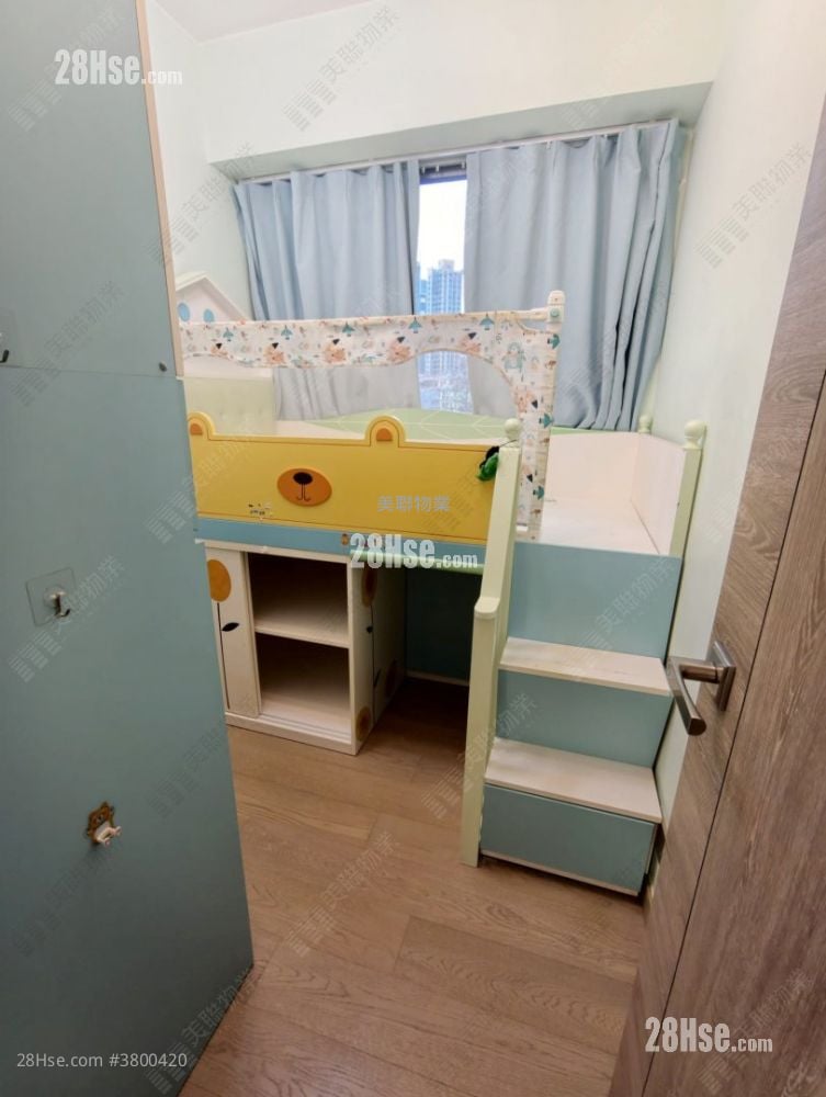 映日湾 租盘 4 房 , 2 浴室 690 平方尺