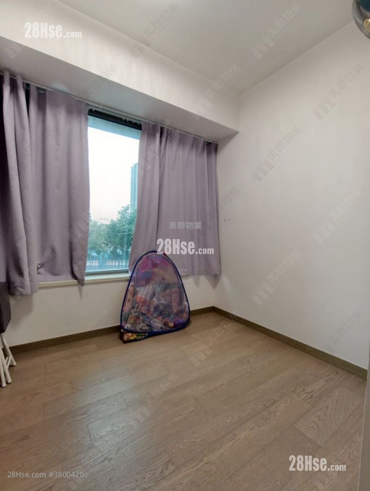 映日湾 租盘 4 房 , 2 浴室 690 平方尺