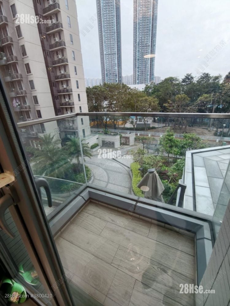 映日湾 租盘 4 房 , 2 浴室 690 平方尺