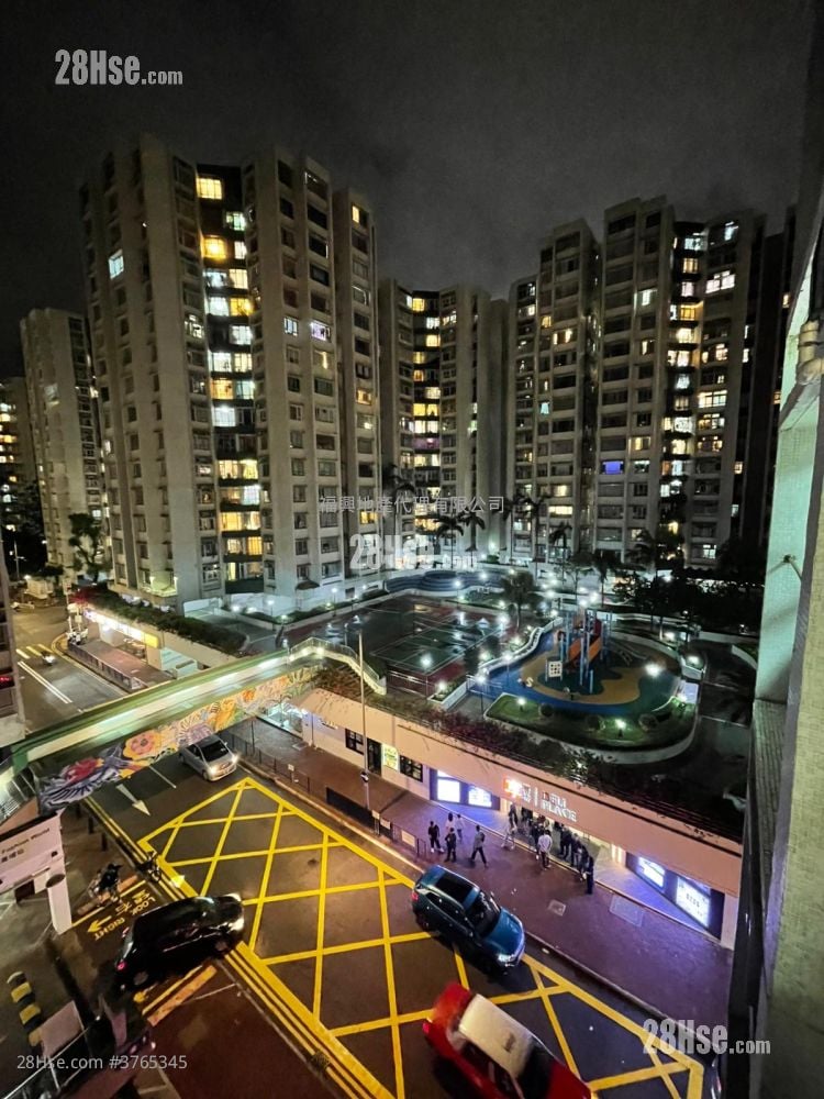 Whampoa Garden Rental 2 Bedrooms , 1 Bathroom 466 ft²