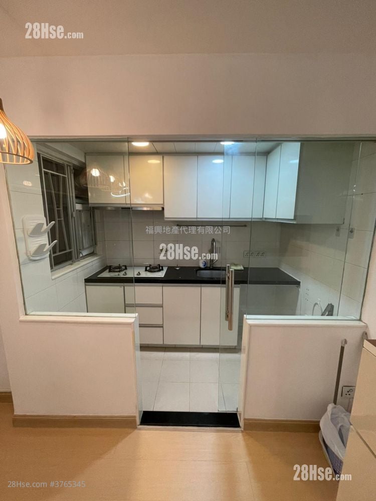 Whampoa Garden Rental 2 Bedrooms , 1 Bathroom 466 ft²