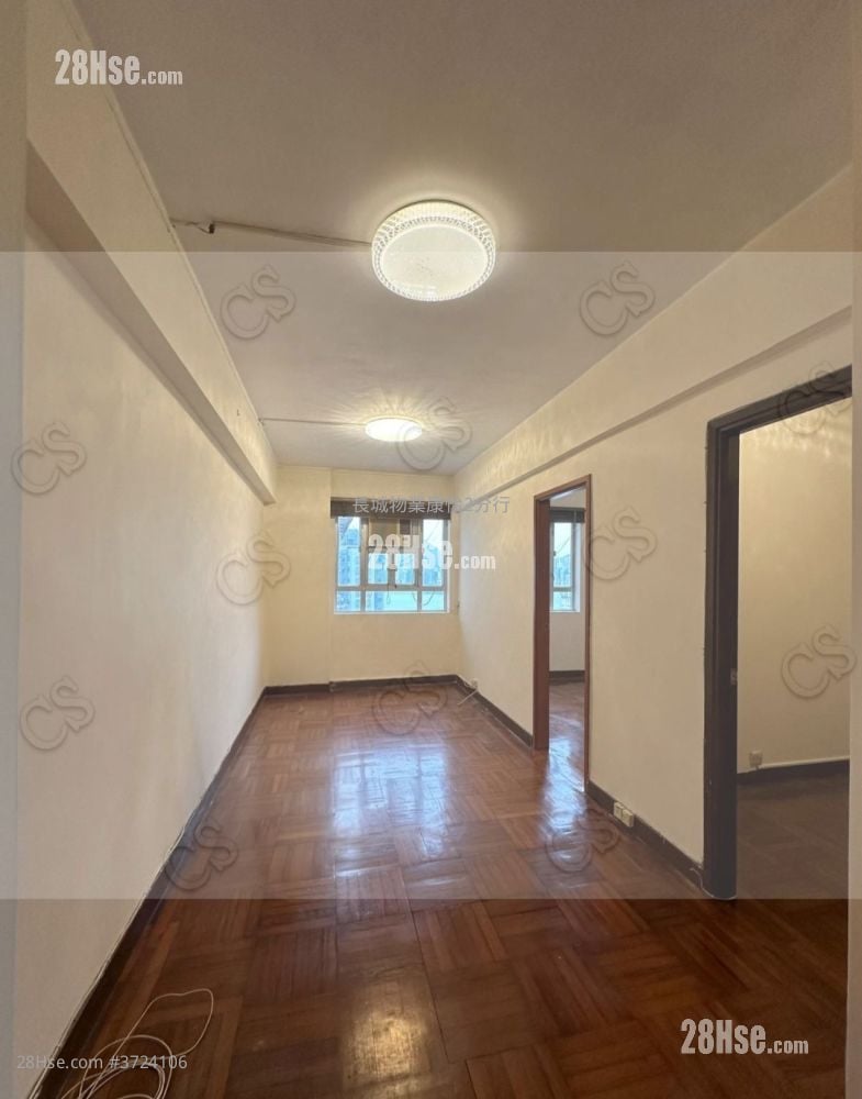 英皇大楼 售盘 2 房 , 1 浴室 496 平方尺