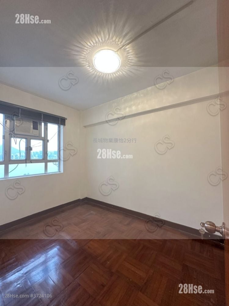 英皇大楼 售盘 2 房 , 1 浴室 496 平方尺