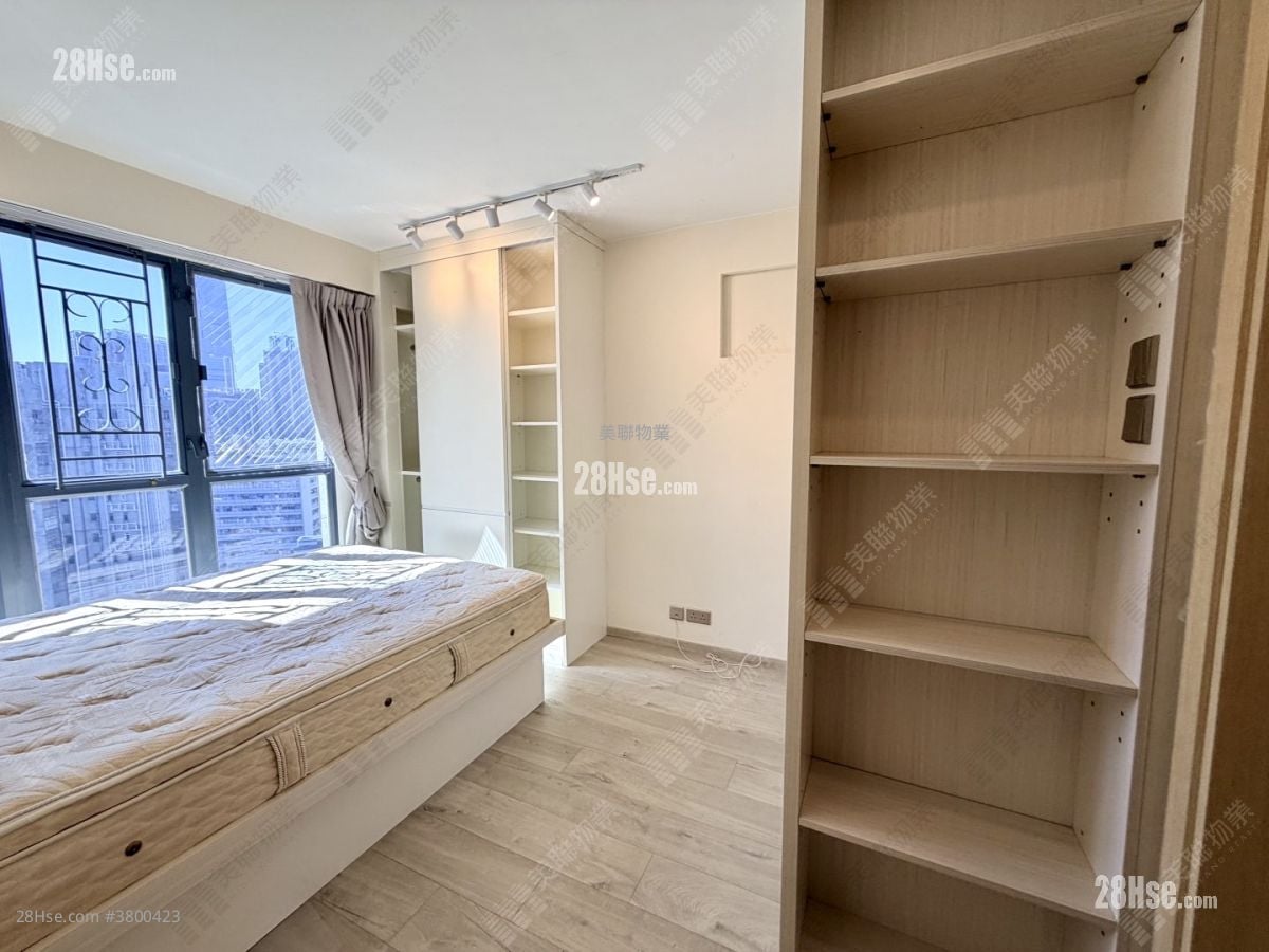 爵士花园 售盘 3 房 859 平方尺