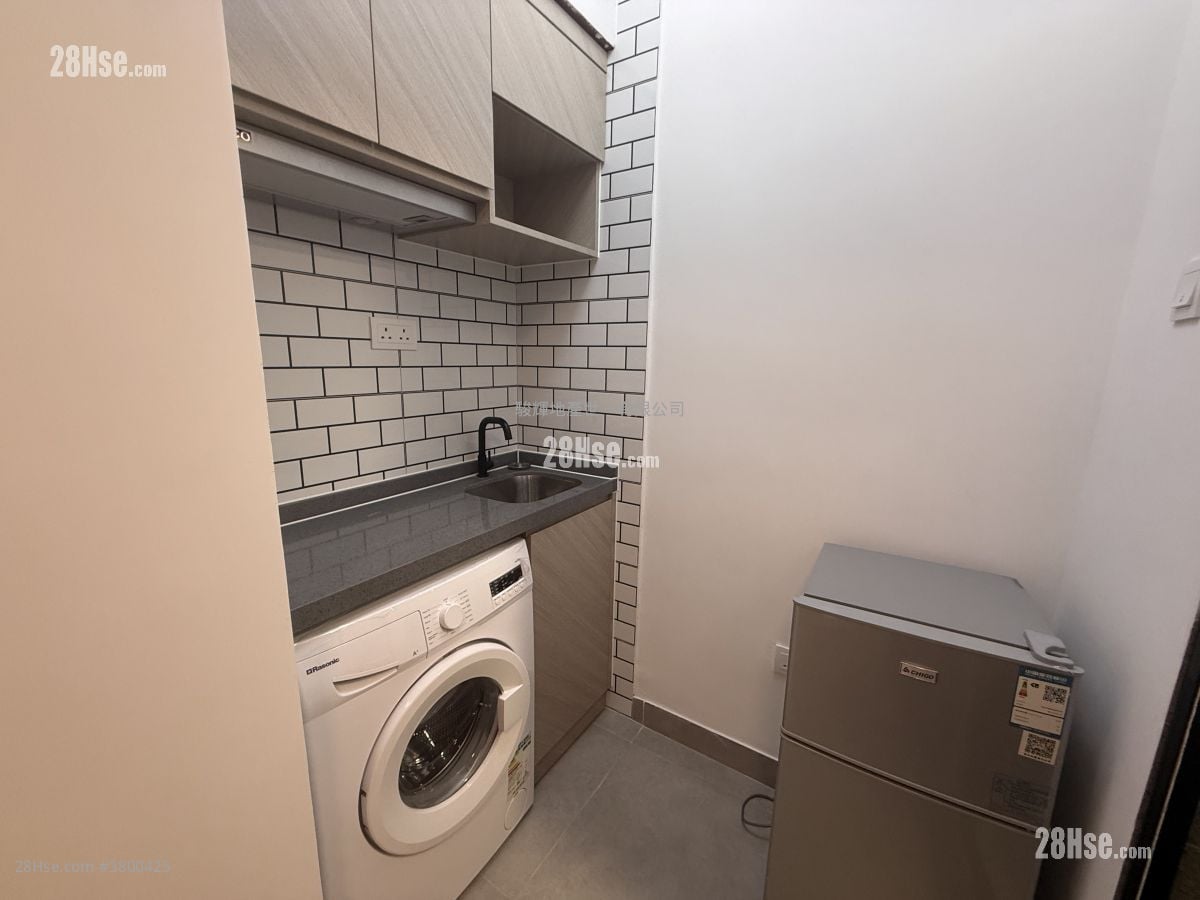 Wing Lee Building Rental 1 Bathroom 180 ft²