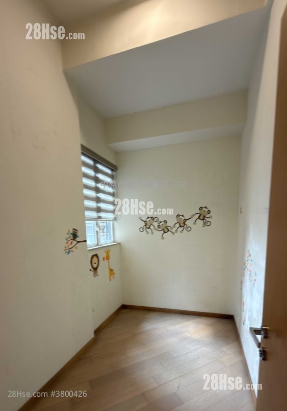 Avignon Sell 3 Bedrooms 1,142 ft²