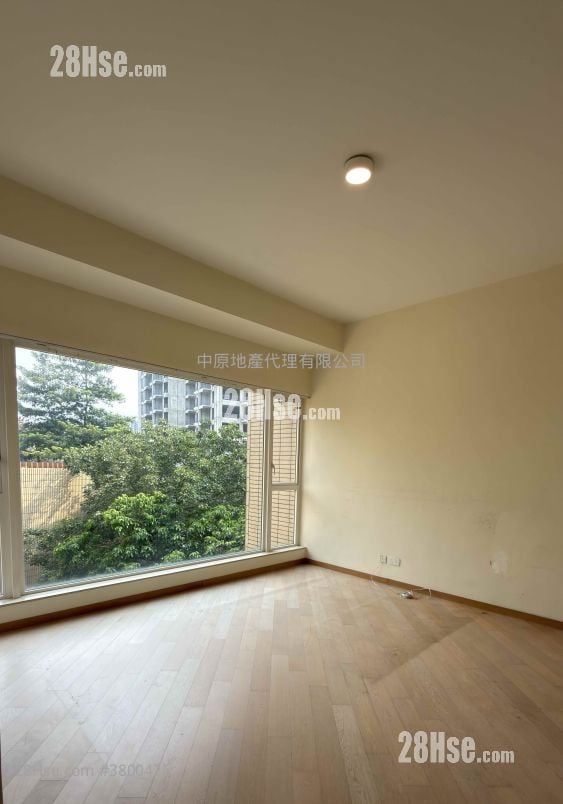 Avignon Sell 3 Bedrooms 1,142 ft²