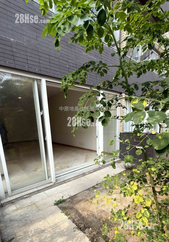 Avignon Sell 3 Bedrooms 1,142 ft²