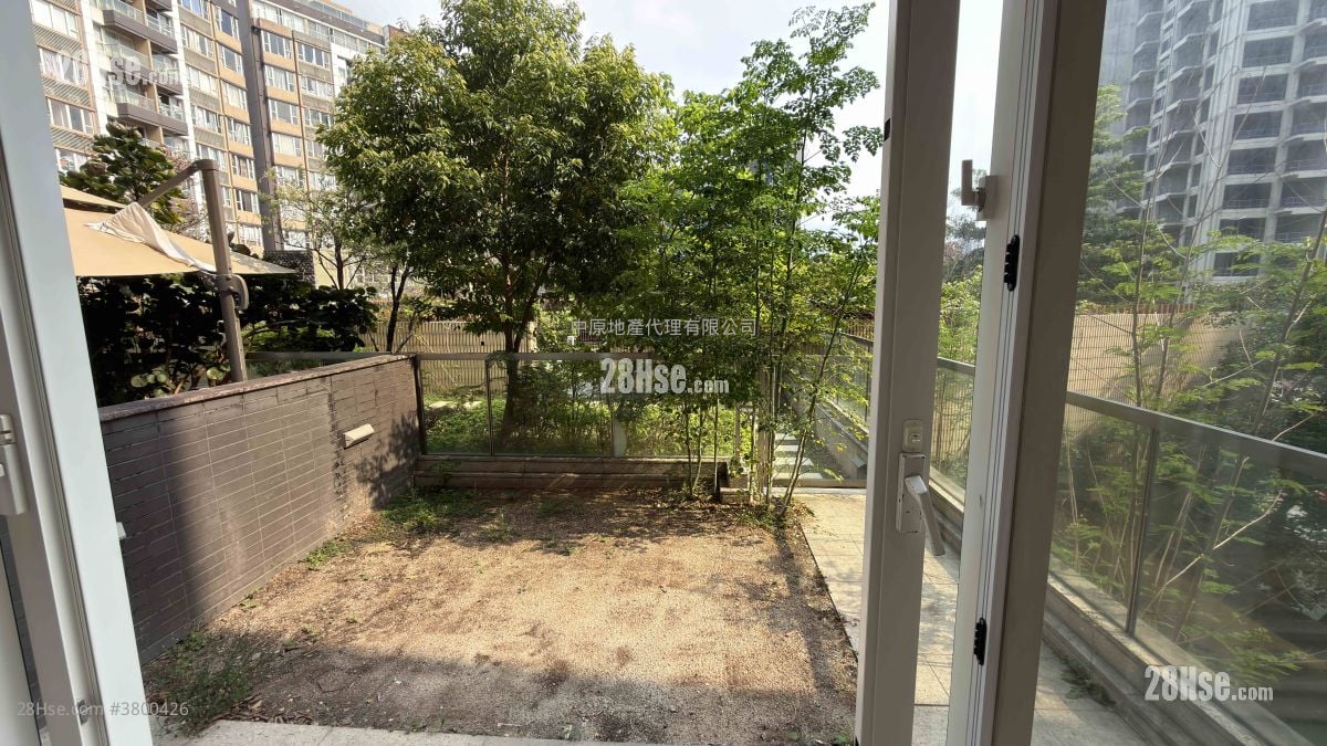 Avignon Sell 3 Bedrooms 1,142 ft²