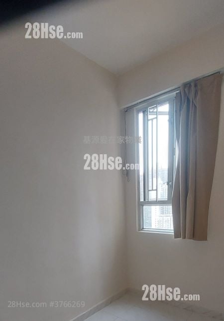 Hong Sing Garden Sell 2 Bedrooms , 1 Bathroom 494 ft²