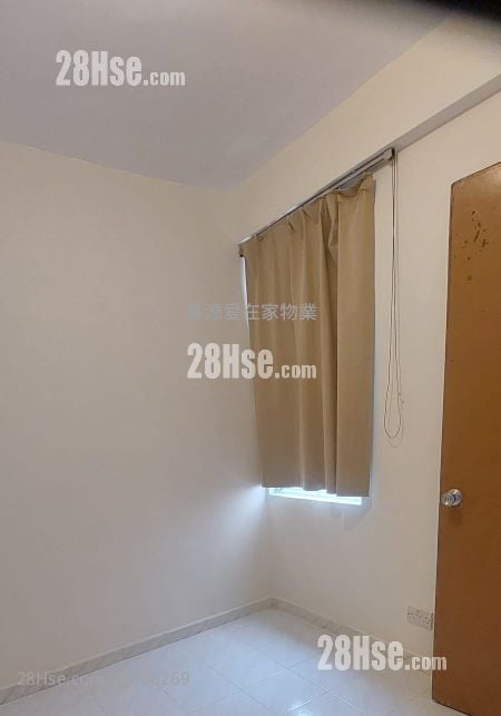 Hong Sing Garden Sell 2 Bedrooms , 1 Bathroom 494 ft²