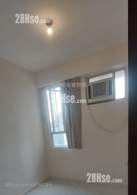 Hong Sing Garden Sell 2 Bedrooms , 1 Bathroom 494 ft²