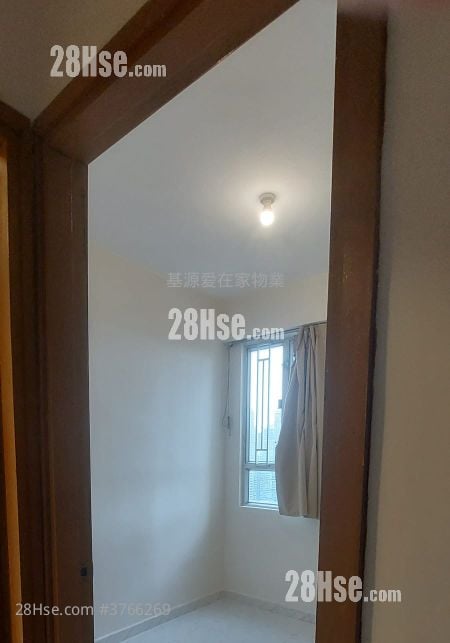 Hong Sing Garden Sell 2 Bedrooms , 1 Bathroom 494 ft²