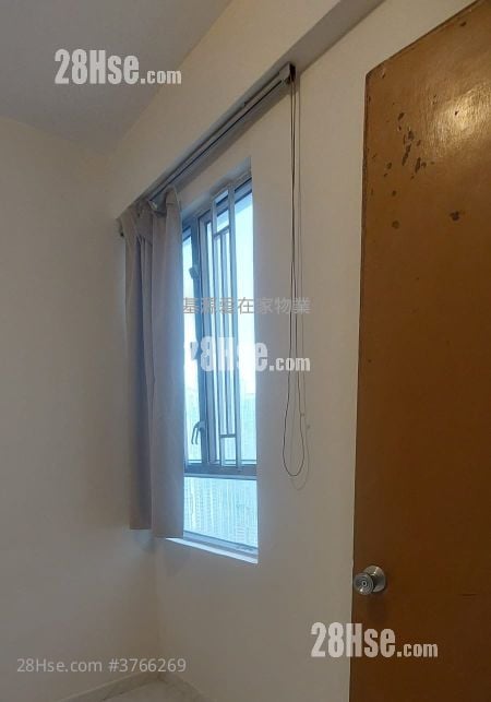 Hong Sing Garden Sell 2 Bedrooms , 1 Bathroom 494 ft²