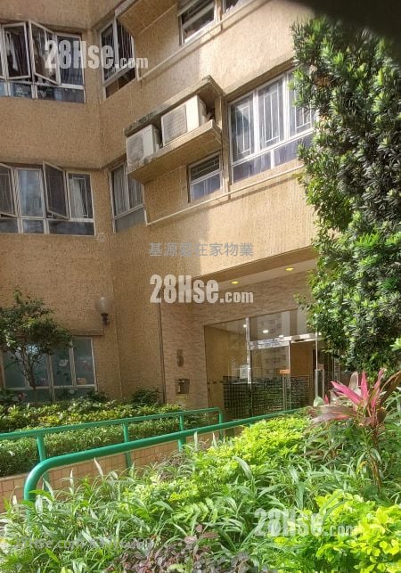 Hong Sing Garden Sell 2 Bedrooms , 1 Bathroom 494 ft²