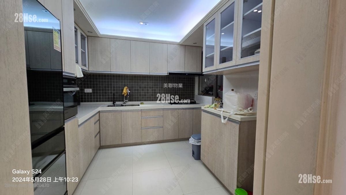 晓翠山庄 租盘 3 房 , 2 浴室 1,184 平方尺