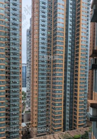 海滨南岸 售盘 3 房 590 平方尺