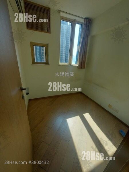 海滨南岸 售盘 3 房 590 平方尺