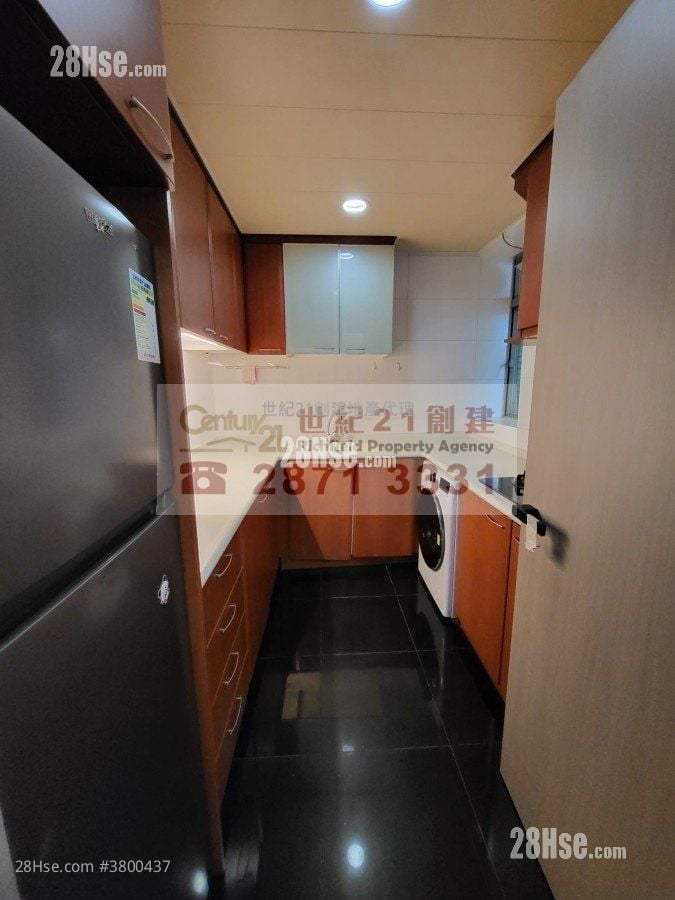 No.2 Park Road Rental 3 Bedrooms , 2 Bathrooms 799 ft²