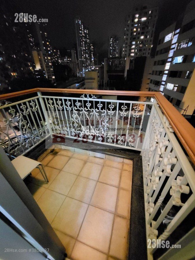 No.2 Park Road Rental 3 Bedrooms , 2 Bathrooms 799 ft²