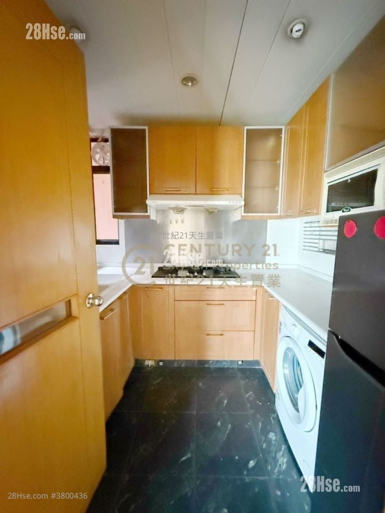 爱琴海岸 售盘 4 房 , 2 浴室 742 平方尺