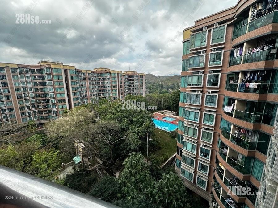 Woodland Crest Sell 3 Bedrooms 942 ft²