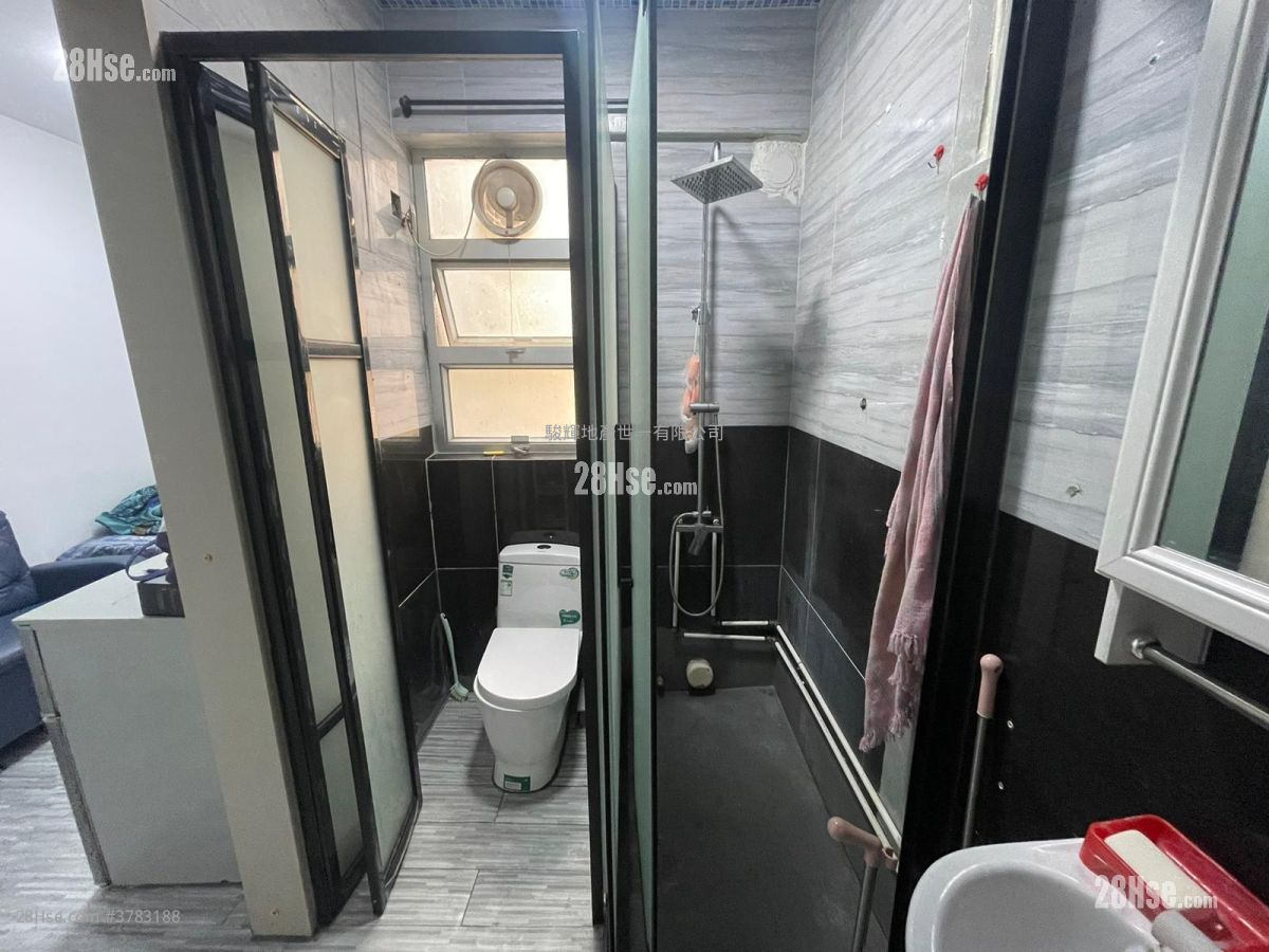 伊利莎伯大厦 租盘 1 浴室 150 平方尺