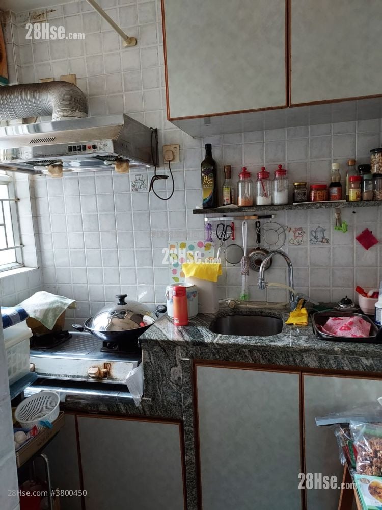 晓丽苑 售盘 3 房 , 1 浴室 604 平方尺