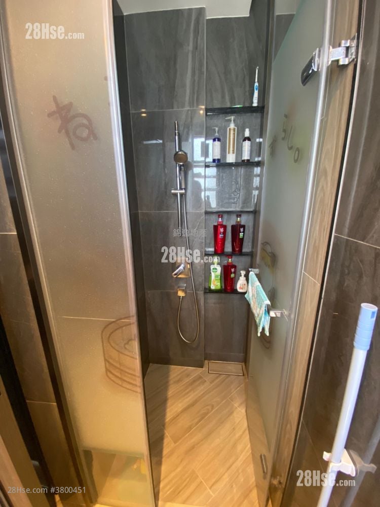 蝶翠峰 售盘 2 房 , 1 浴室 370 平方尺