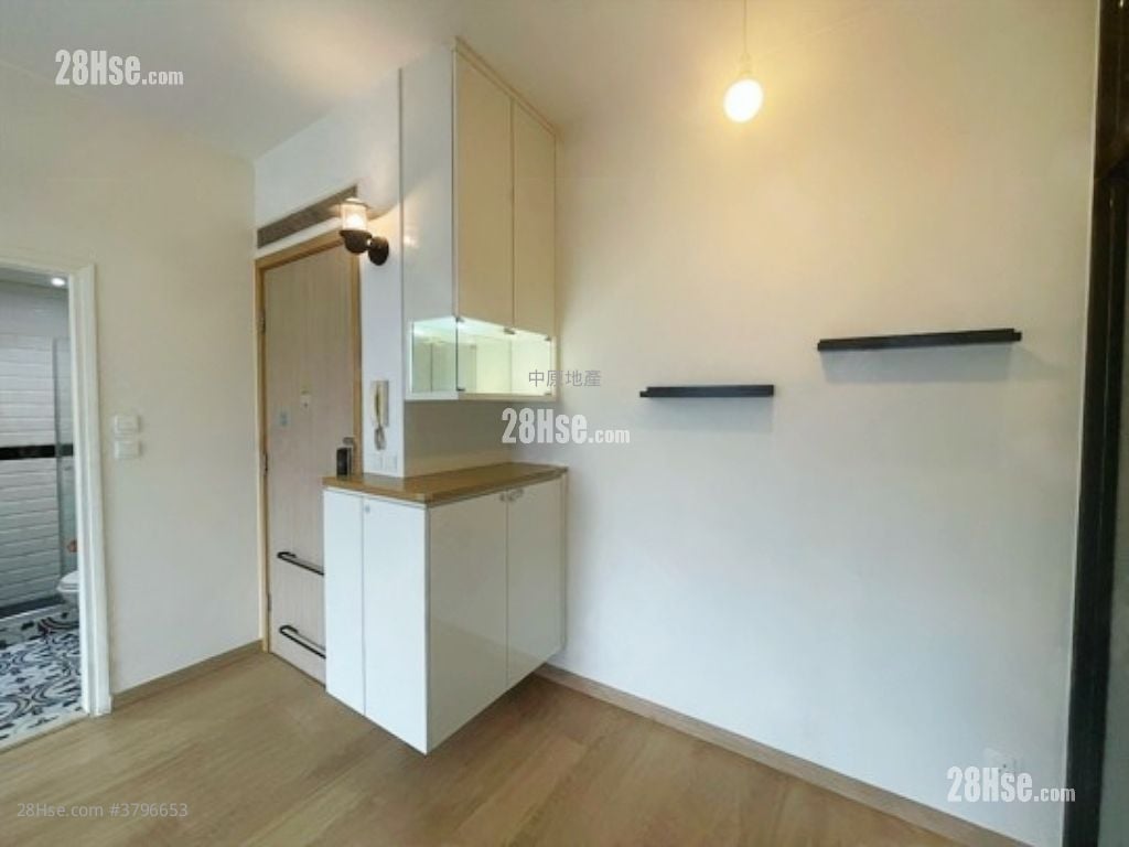 立坊 售盘 2 房 , 1 浴室 395 平方尺