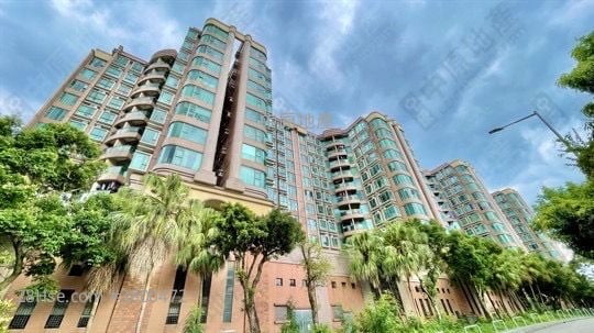 奕翠园 售盘 4 房 1,022 平方尺