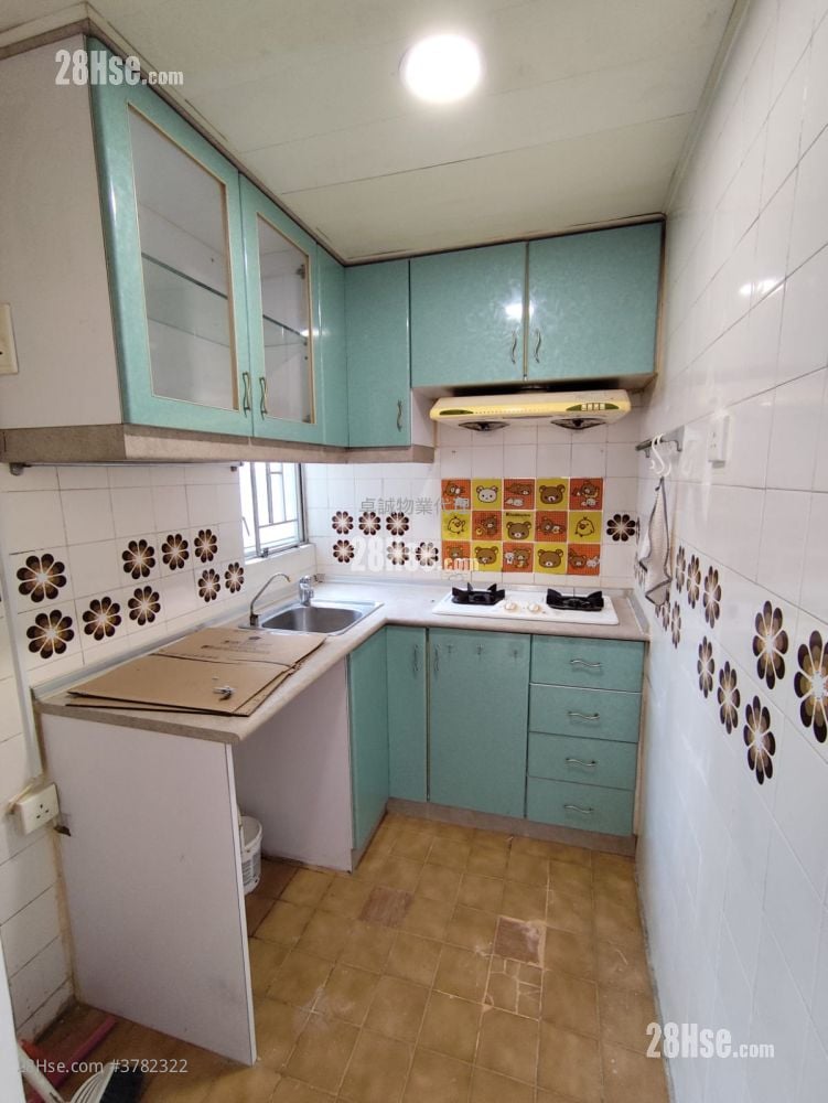 荃德花园 租盘 2 房 , 1 浴室 287 平方尺